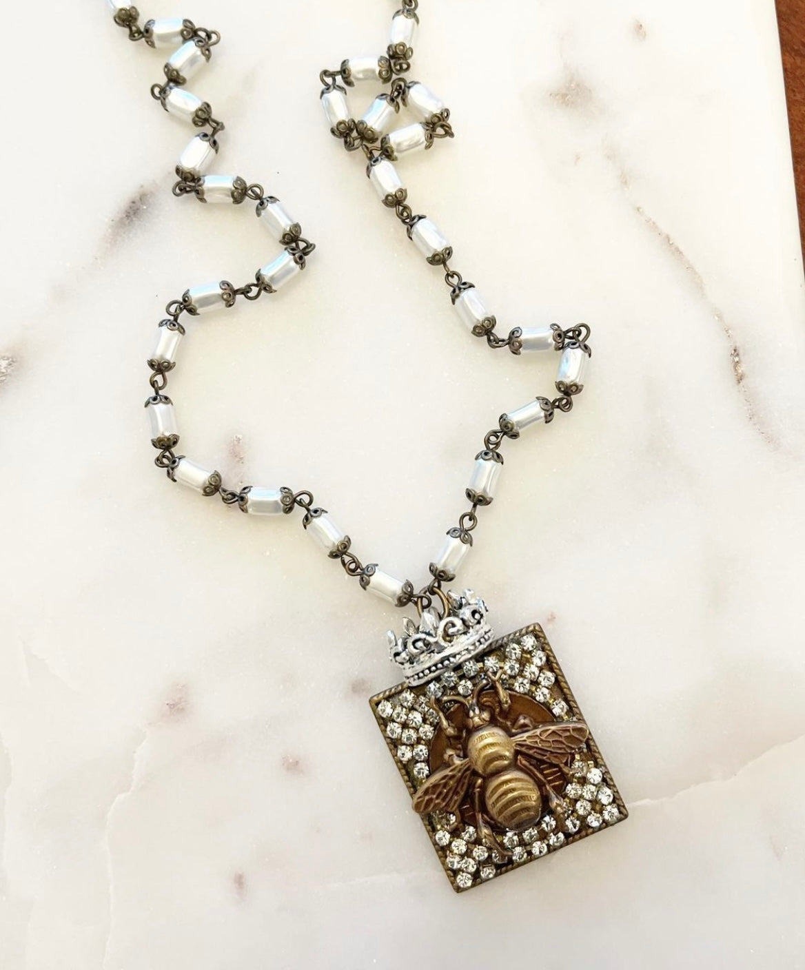 Crowned Bee Pearl Necklace